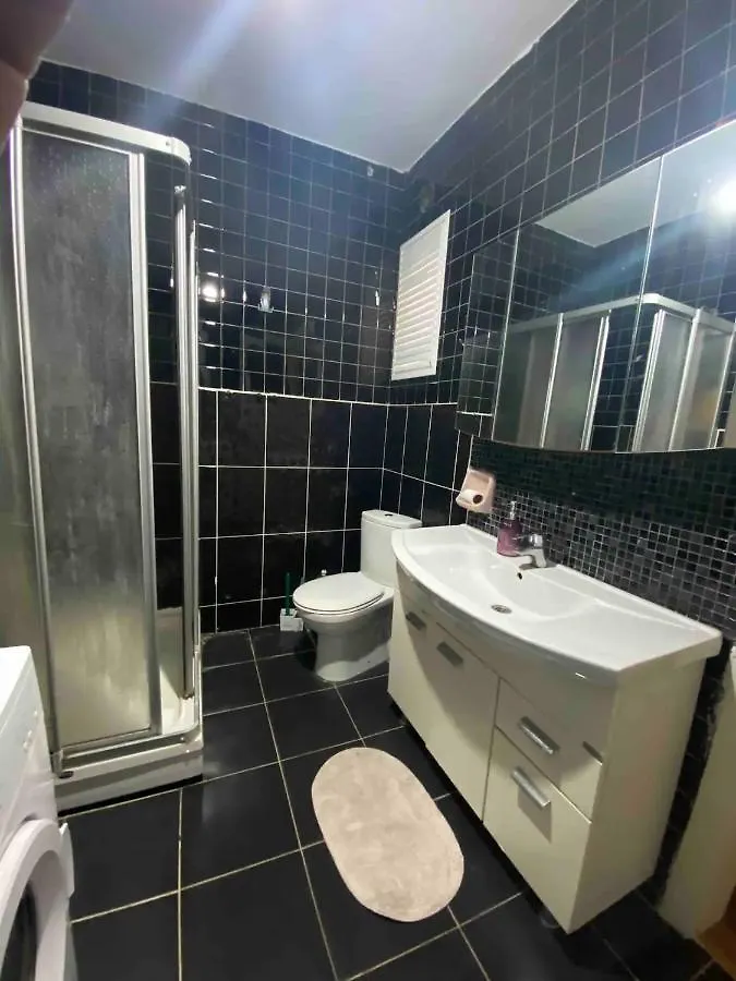Perfect Location , Nisantasi Private Room R3 Provincia di Provincia di Istanbul Alloggio in famiglia
